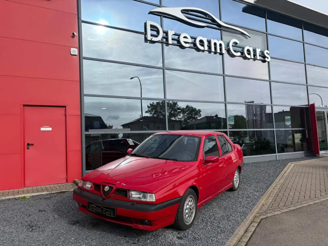 Alfa Romeo 155