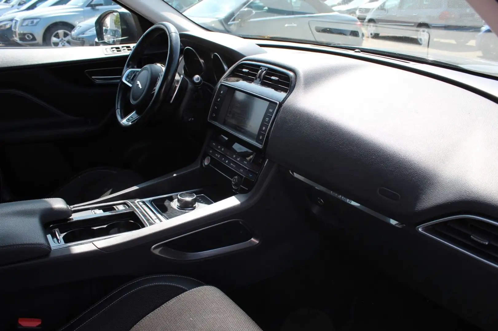 Jaguar F-Pace F-PACE *Black-Pack R-Sport*AWD*NAVI*SPUR*Sound* Gris - 2