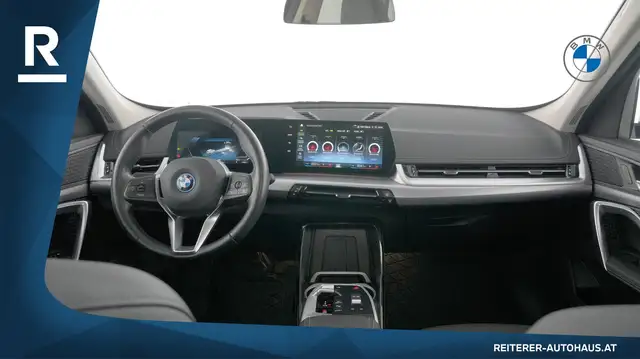 BMW Ix1 view 13
