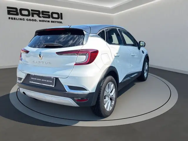 Renault Captur view 5