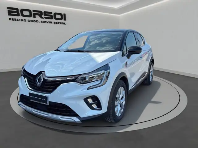 2022 Renault Captur in White for sale