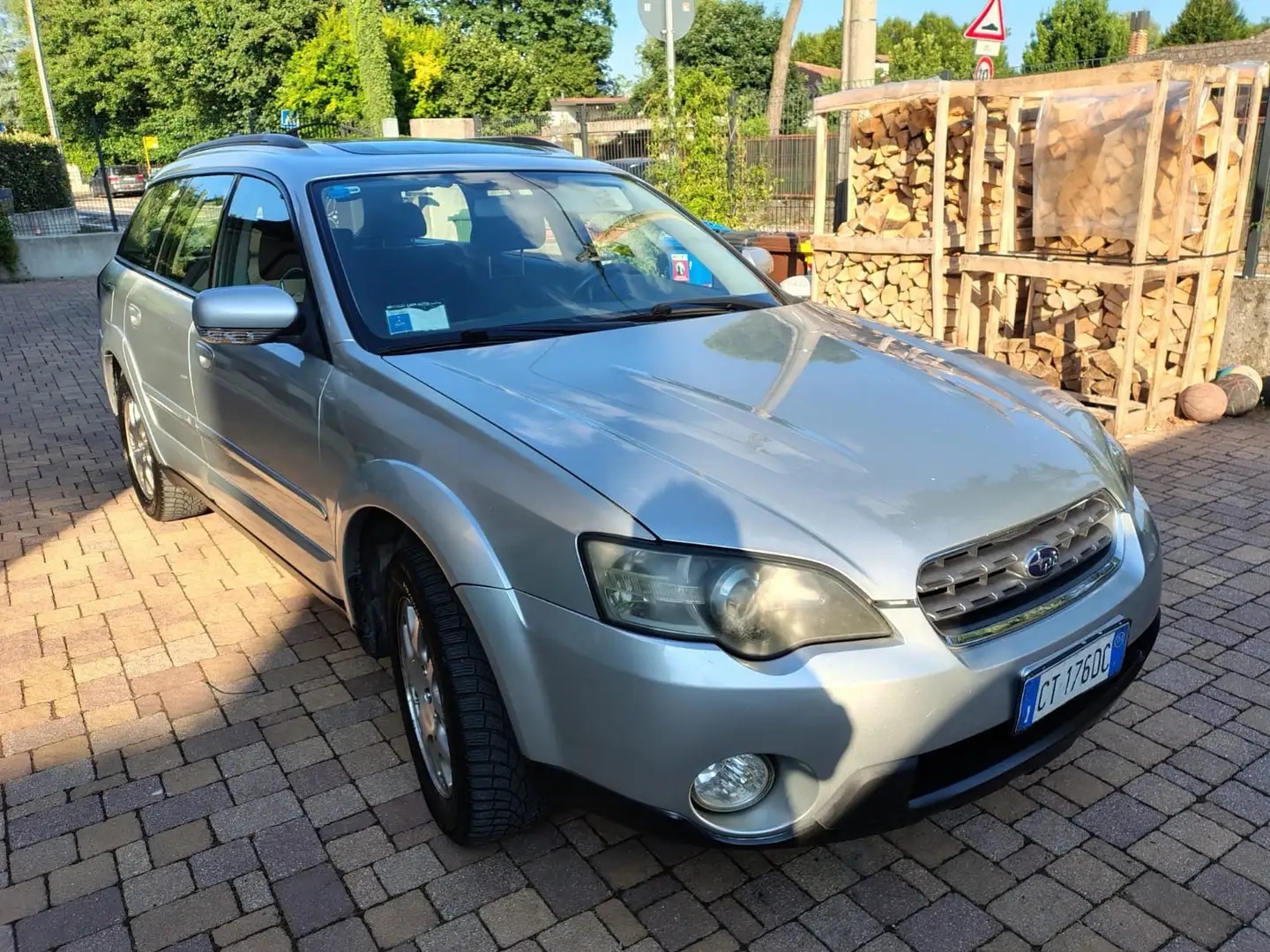Subaru OUTBACK Outback III 2003 2.5 mt Grigio - 1