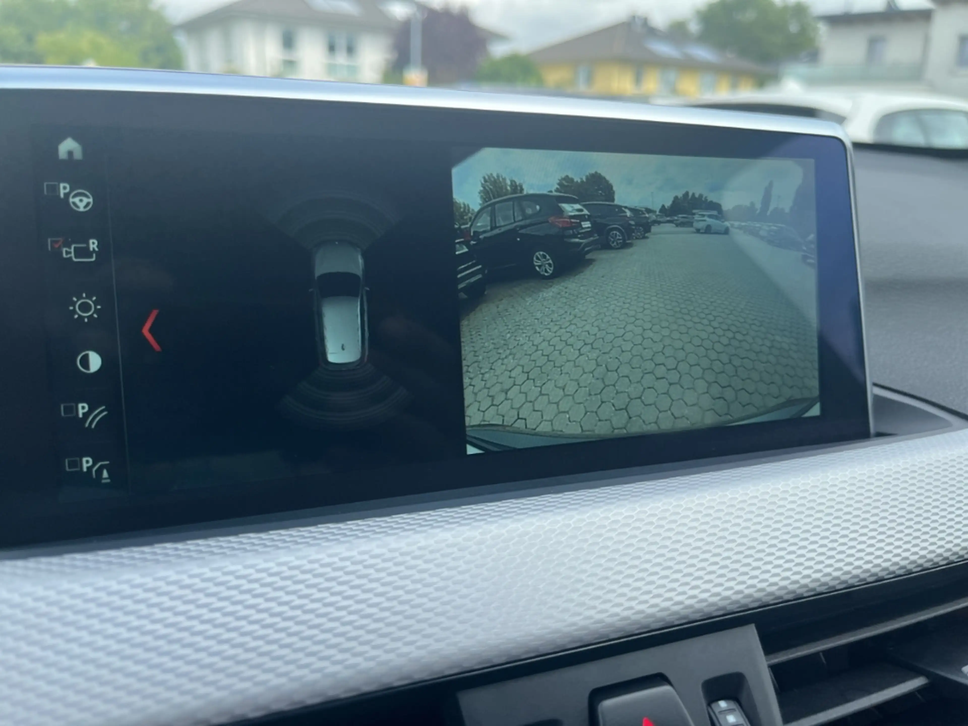 BMW X1 sDrive 18d M Sport/HUD/HarmanKardon/LED/GRA — photo 10