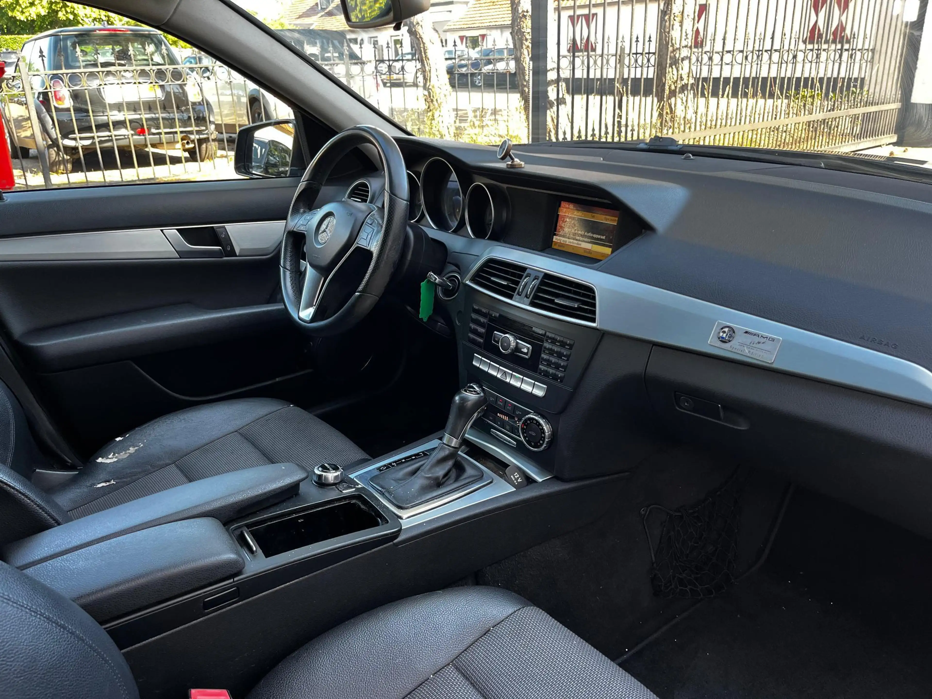 Mercedes-Benz C 350 Avantgarde — photo 11