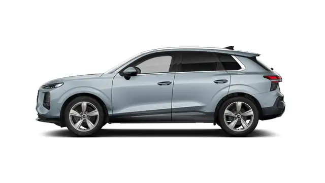 Audi Q3 view 6