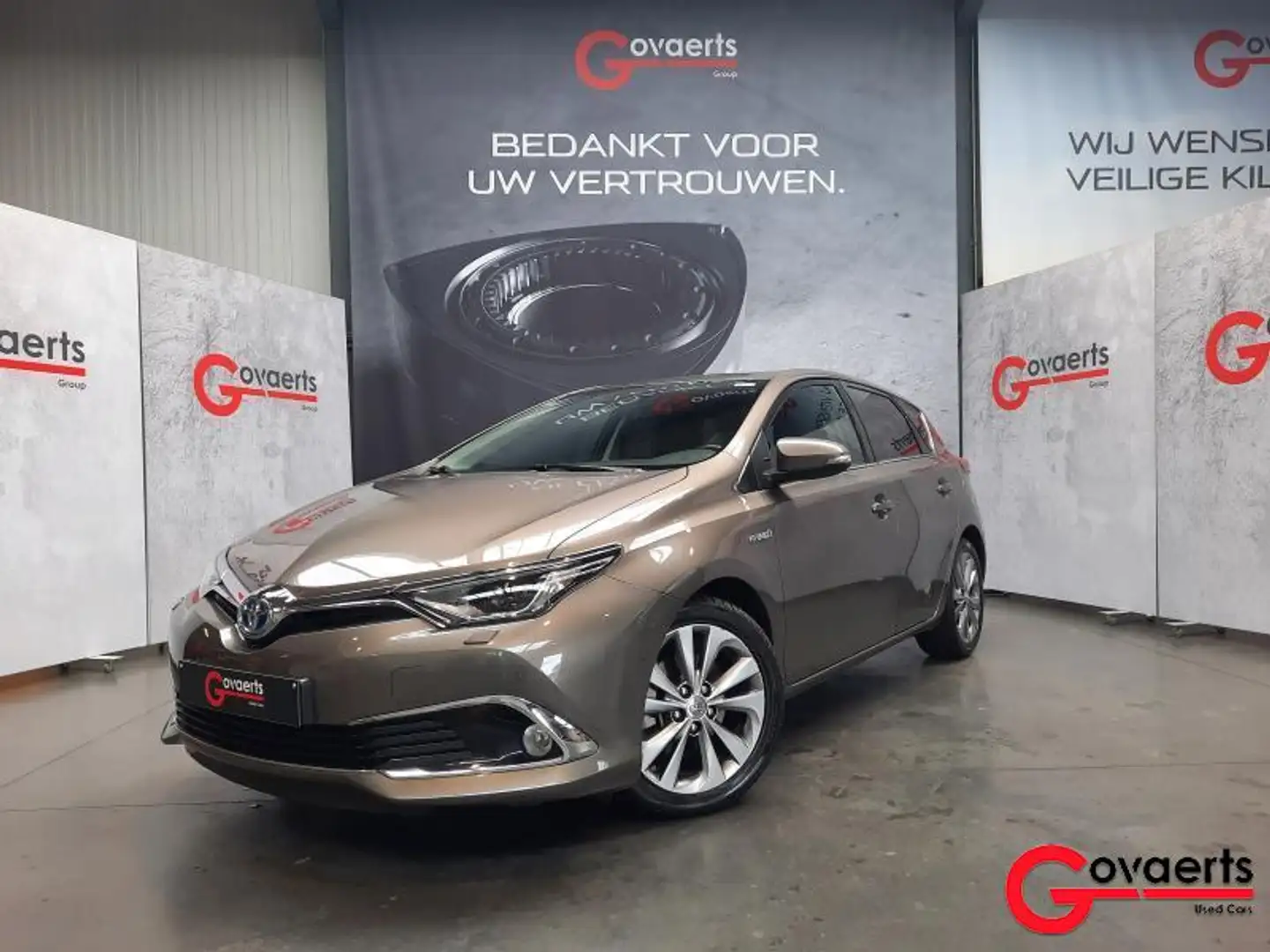 Toyota Auris Lounge Šedá - 1