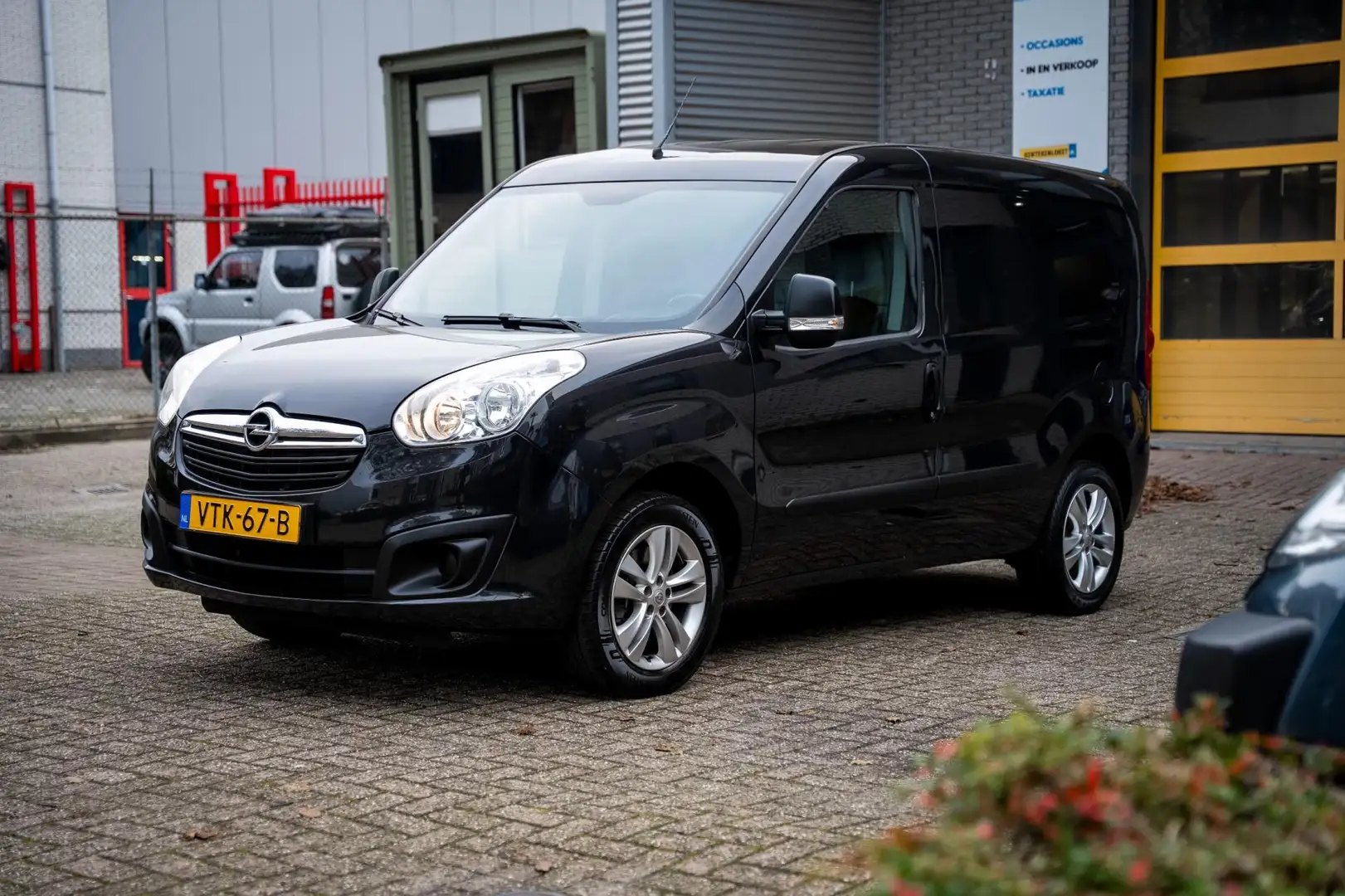 Opel Combo 1.4 L1H2 ecoFLEX G3 btw en bpm vrij Zwart - 1
