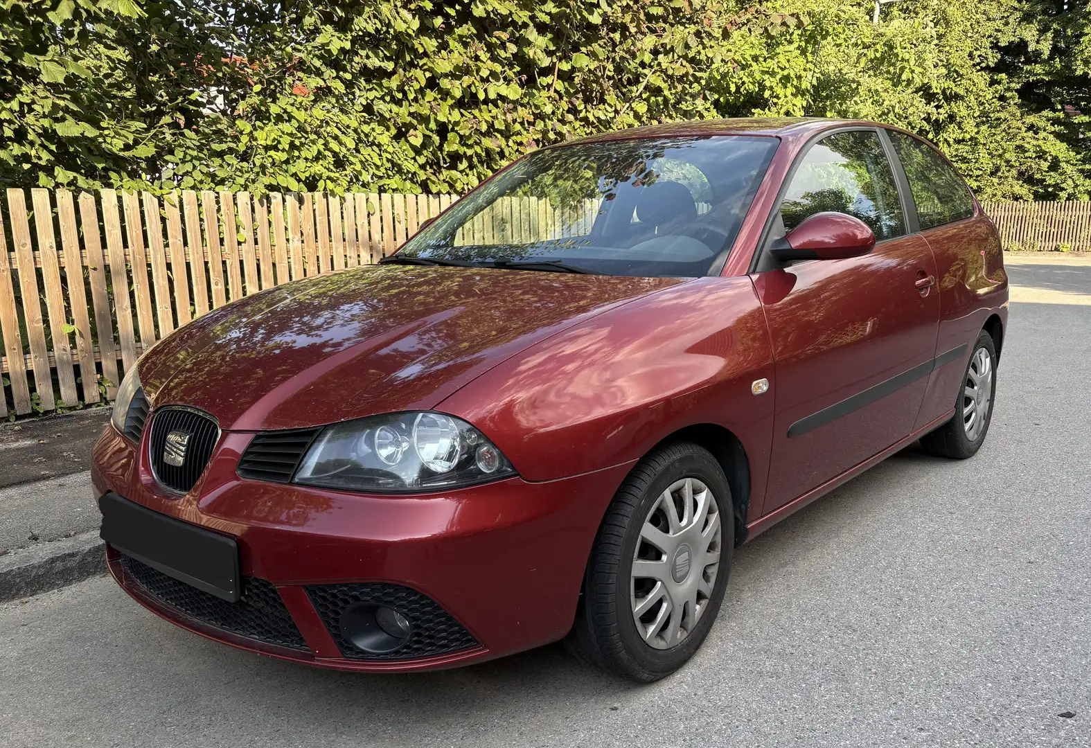 SEAT Ibiza Ibiza 1.4 16V Comfort Edition Rouge - 1