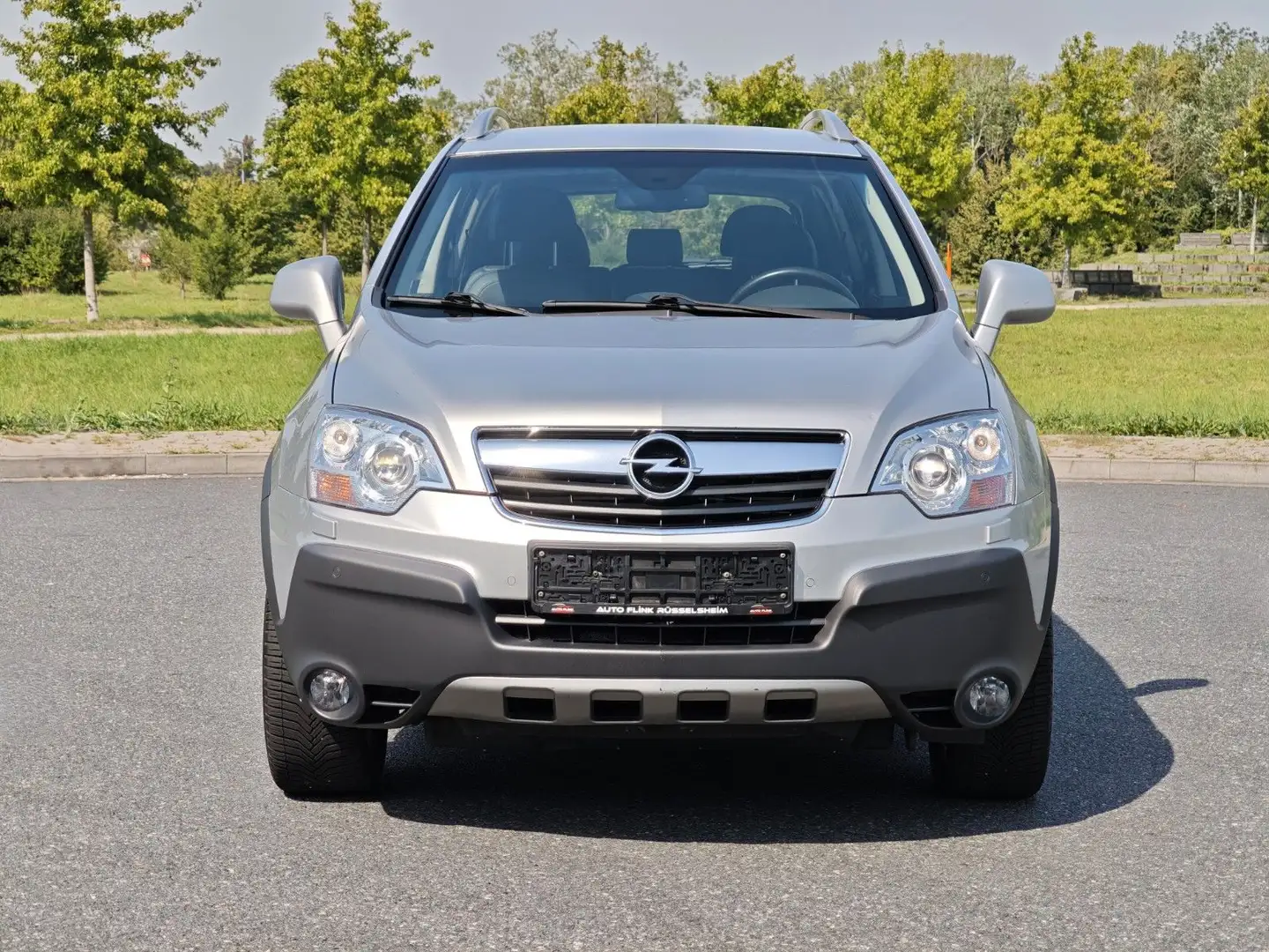 Opel Antara 2.0 CDTI 4x4(LEDER/XENON/AHK/NAVI/PDC/SHZ Grau - 2