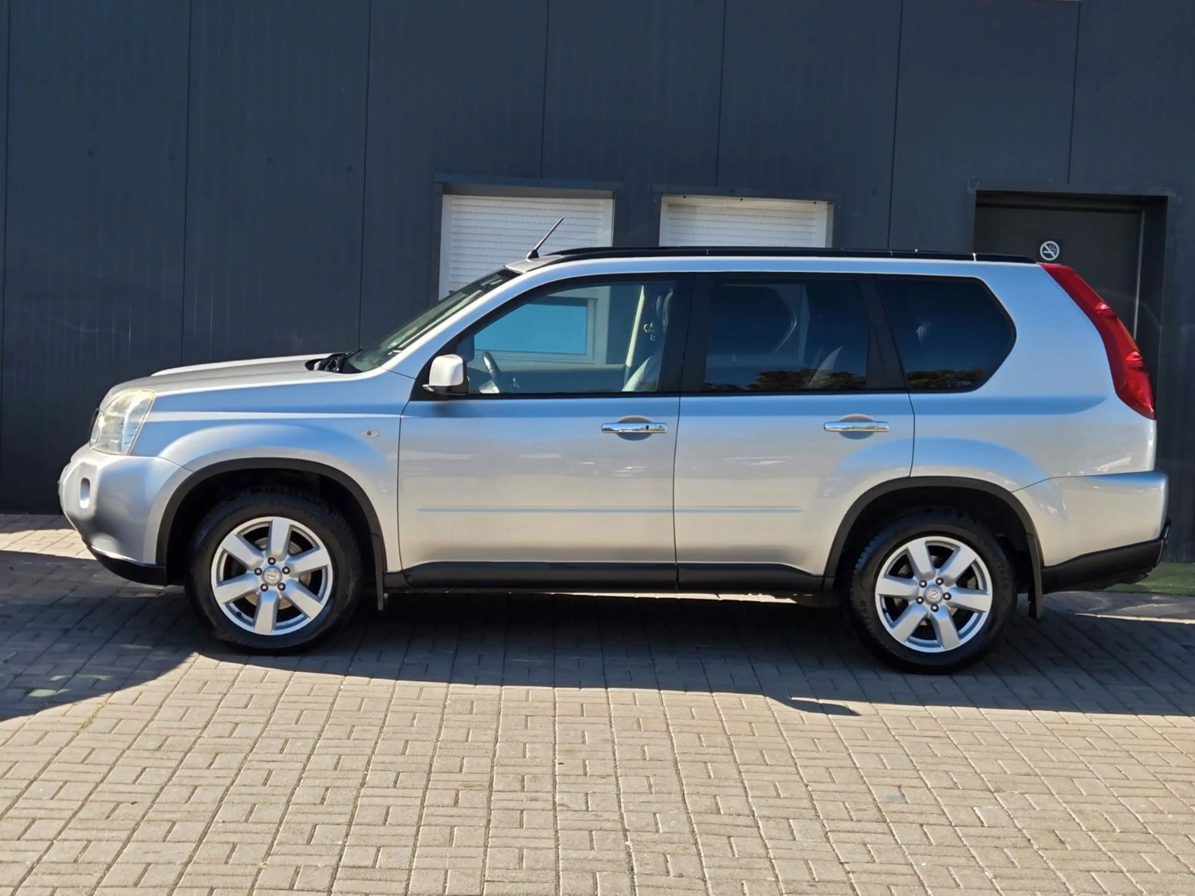 Nissan X-Trail LE 4X4 2.0 DCI/NAVI/TEMP/AUTOMATIK/KLIMA — photo 5