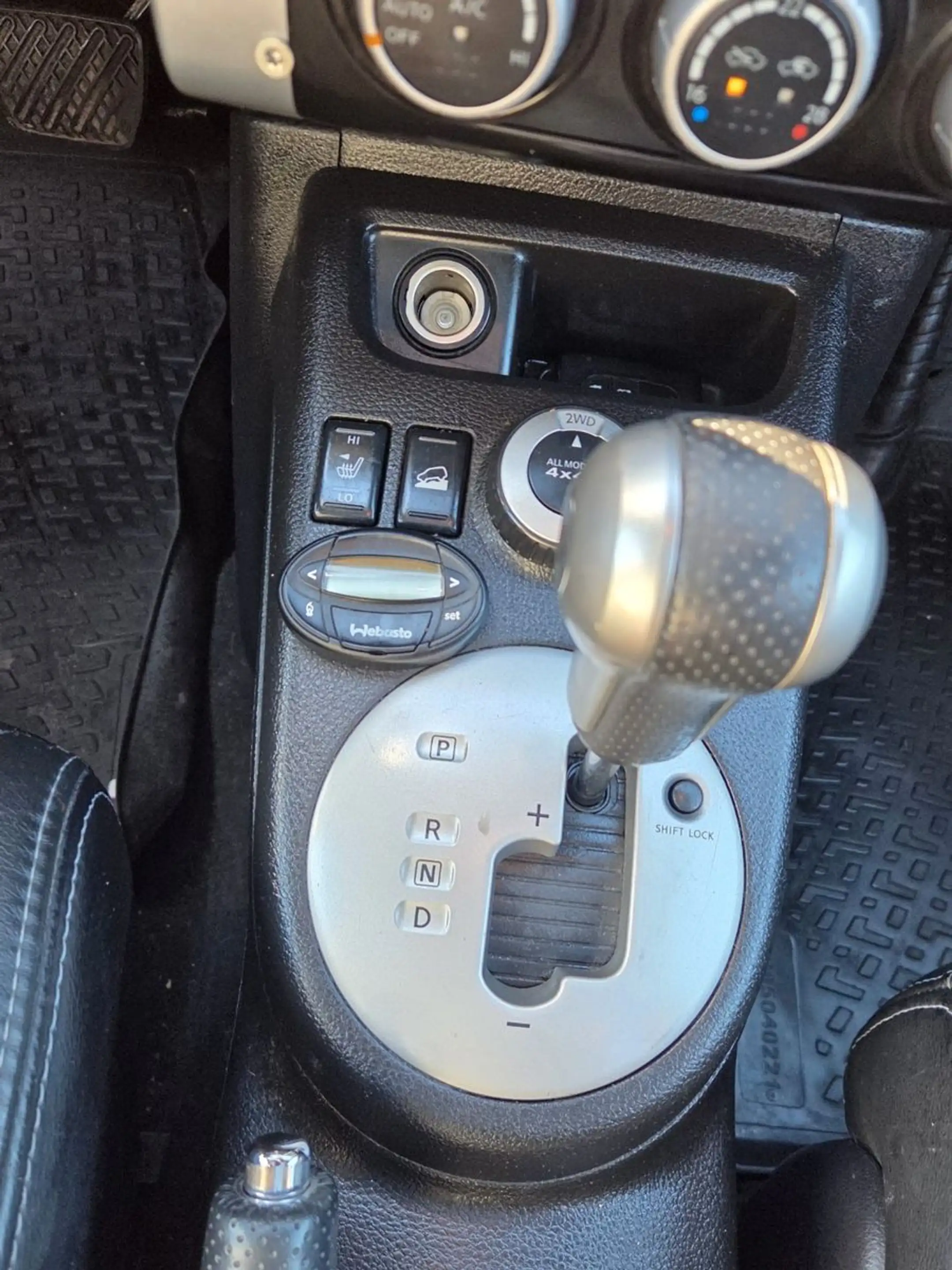 Nissan X-Trail LE 4X4 2.0 DCI/NAVI/TEMP/AUTOMATIK/KLIMA — photo 11