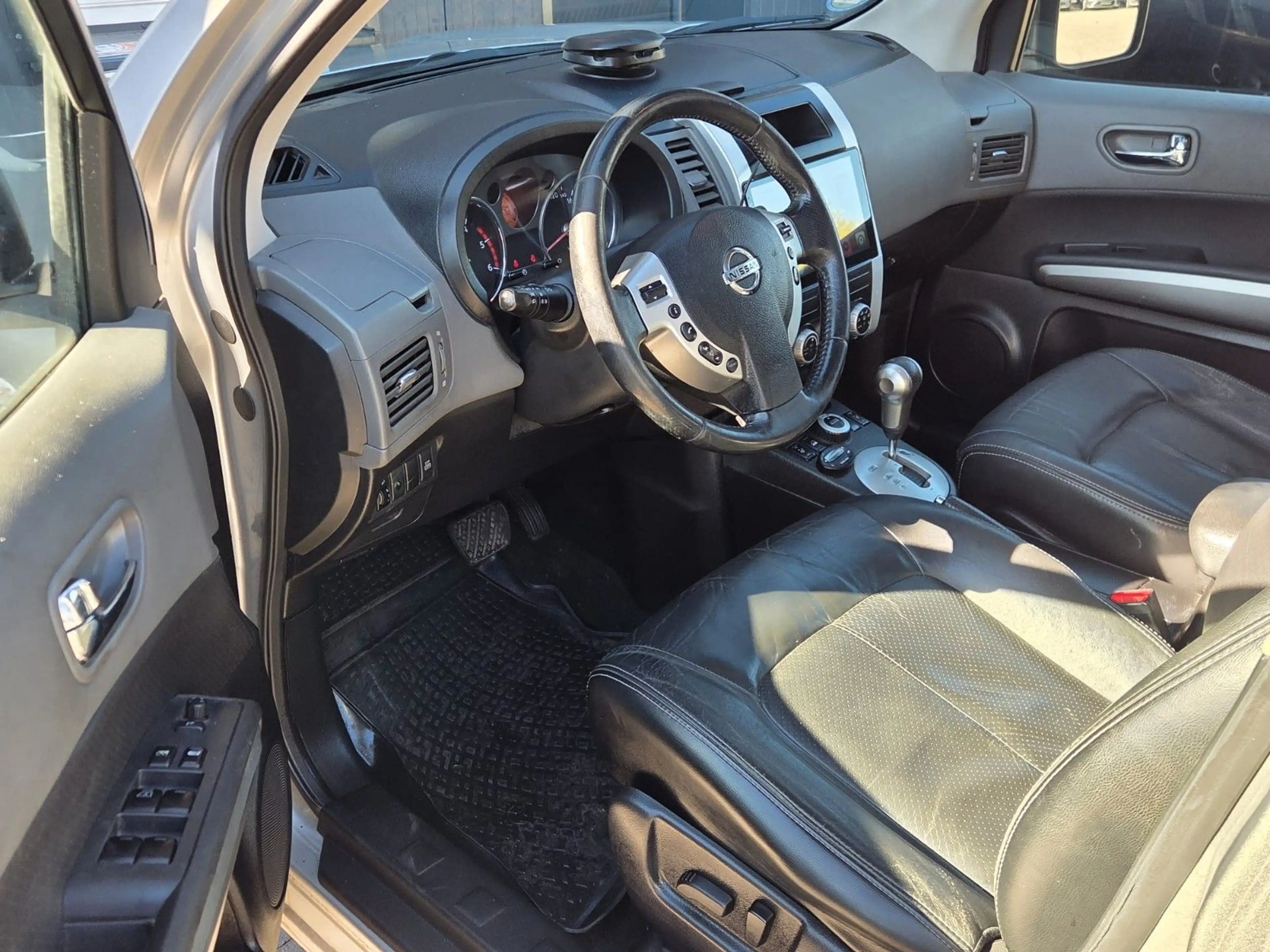 Nissan X-Trail LE 4X4 2.0 DCI/NAVI/TEMP/AUTOMATIK/KLIMA — photo 13