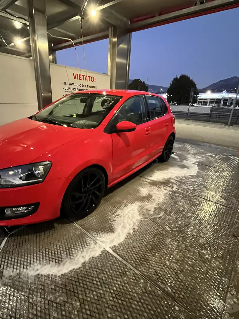 Volkswagen Polo 5p 1.6 tdi Comfortline Rosso - 2
