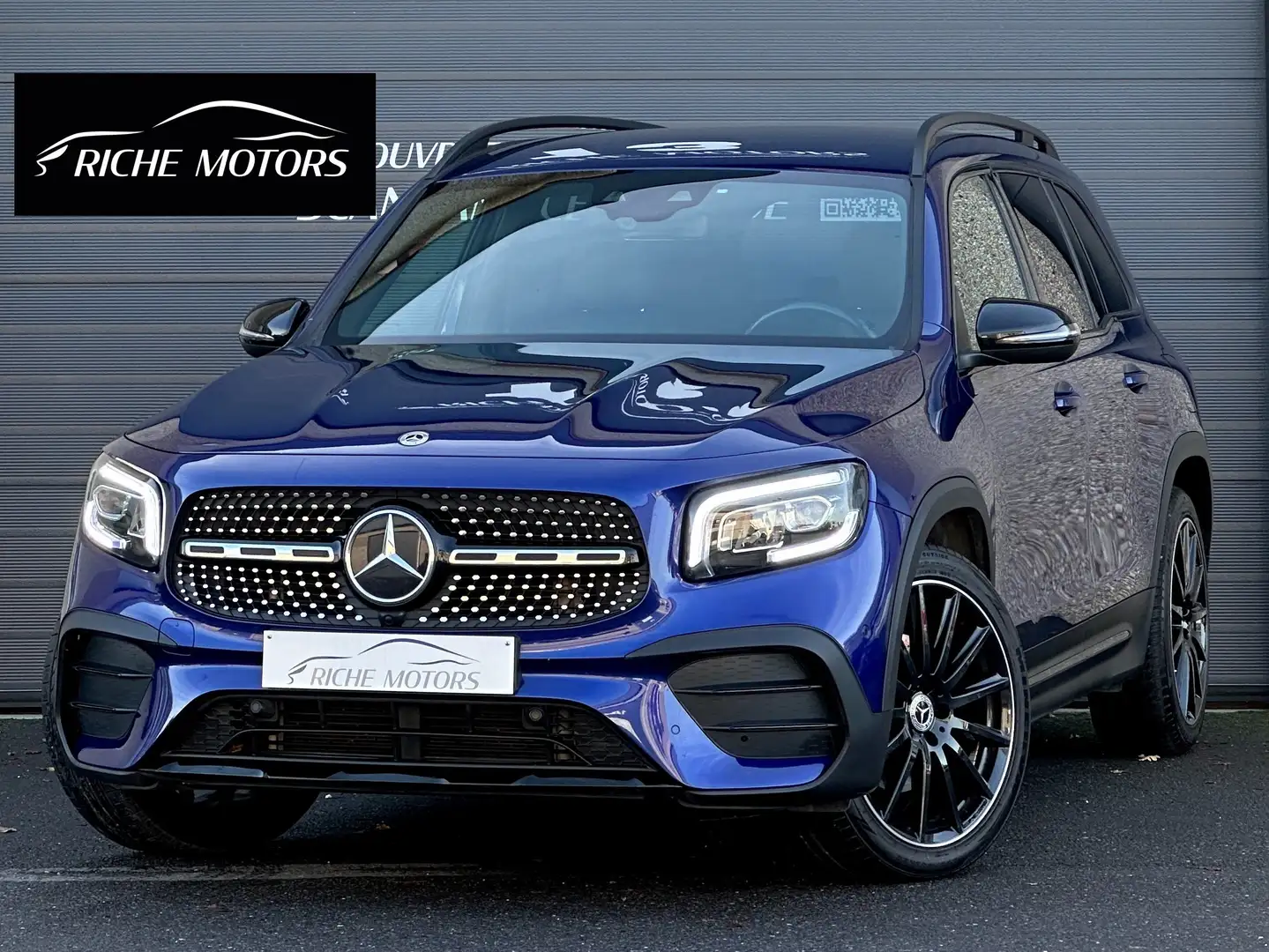 Mercedes-Benz GLB 200 AMG Line / LED / CarPlay / Caméra / Garantie Blauw - 1