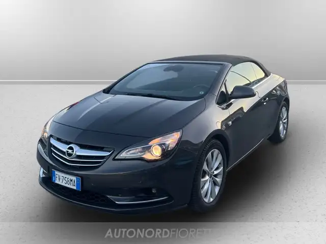 Opel Cascada 1.6 t sidi cosmo s&s