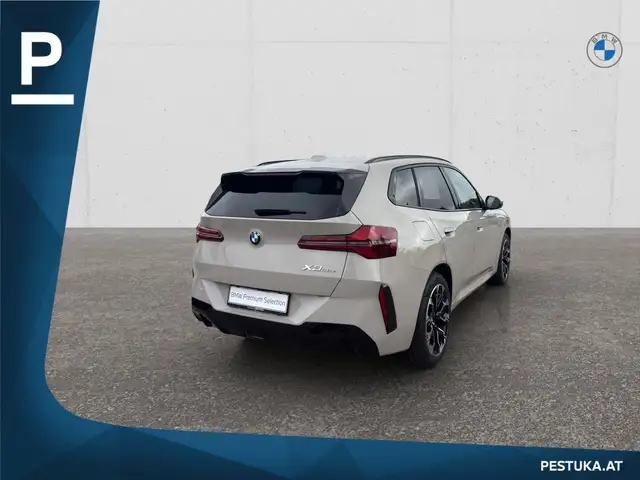 BMW X3 view 4