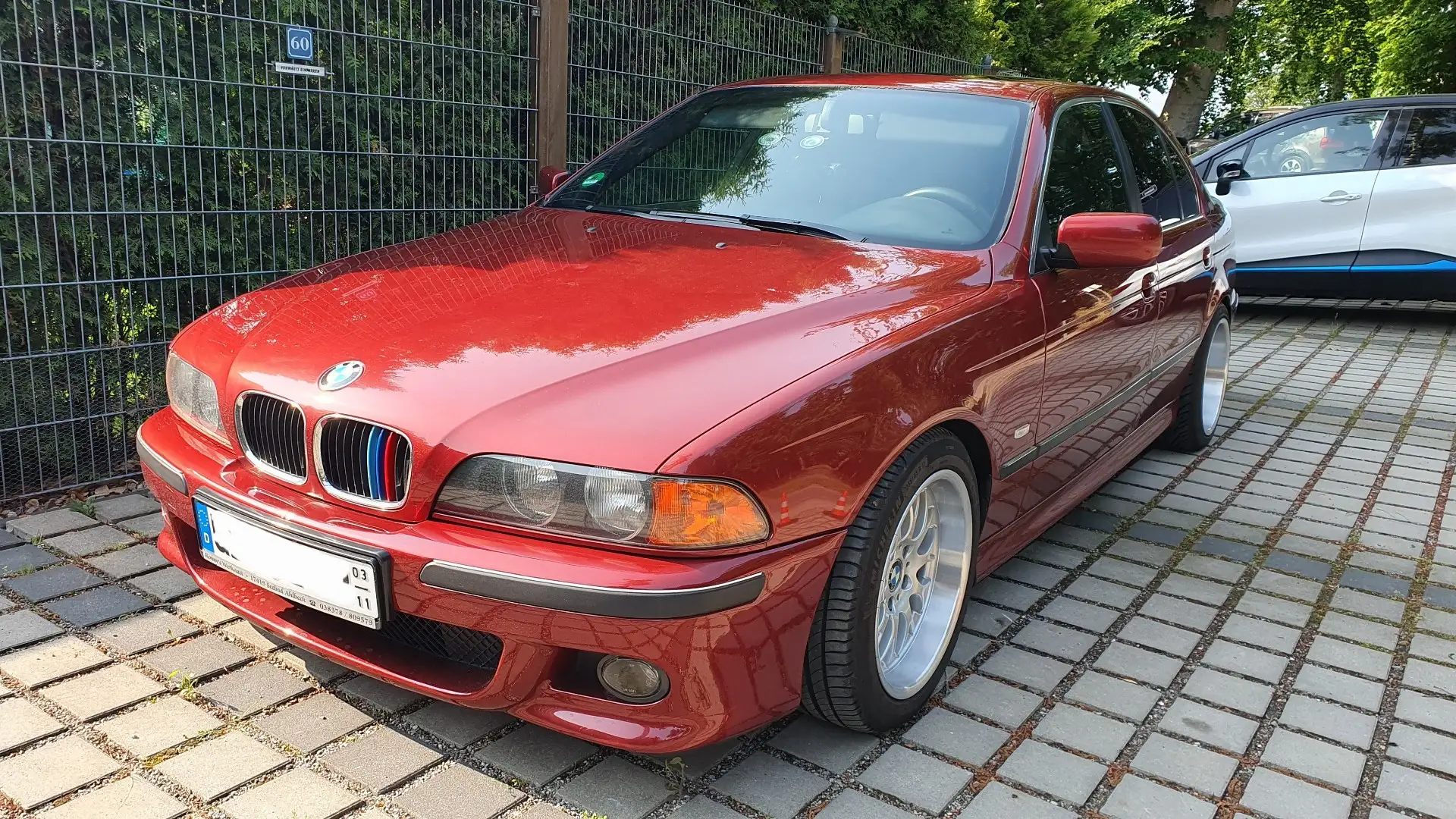 BMW 523 523i - 1