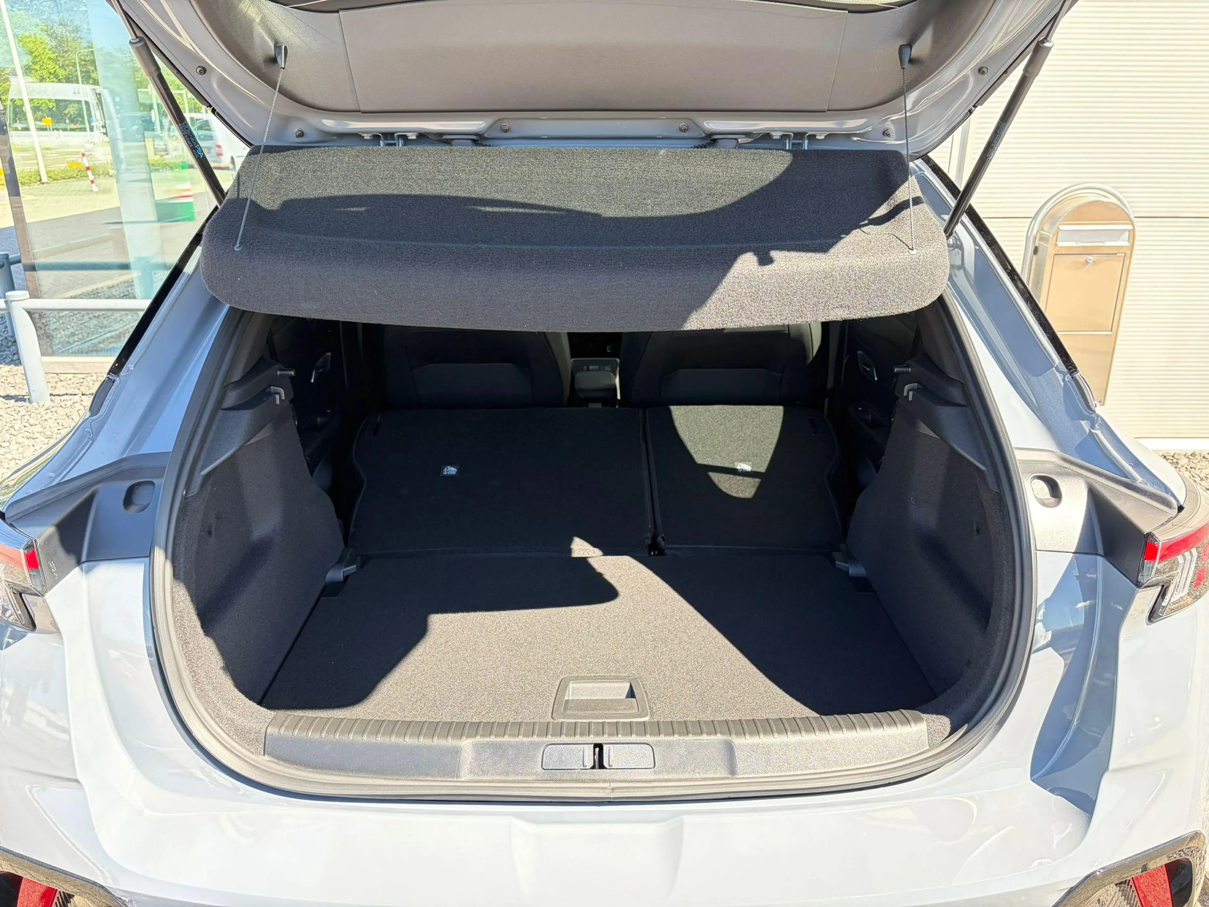 Opel Mokka-E Electric GSE 54 kWh | 281 pk | Navigatie | Sportst — photo 14