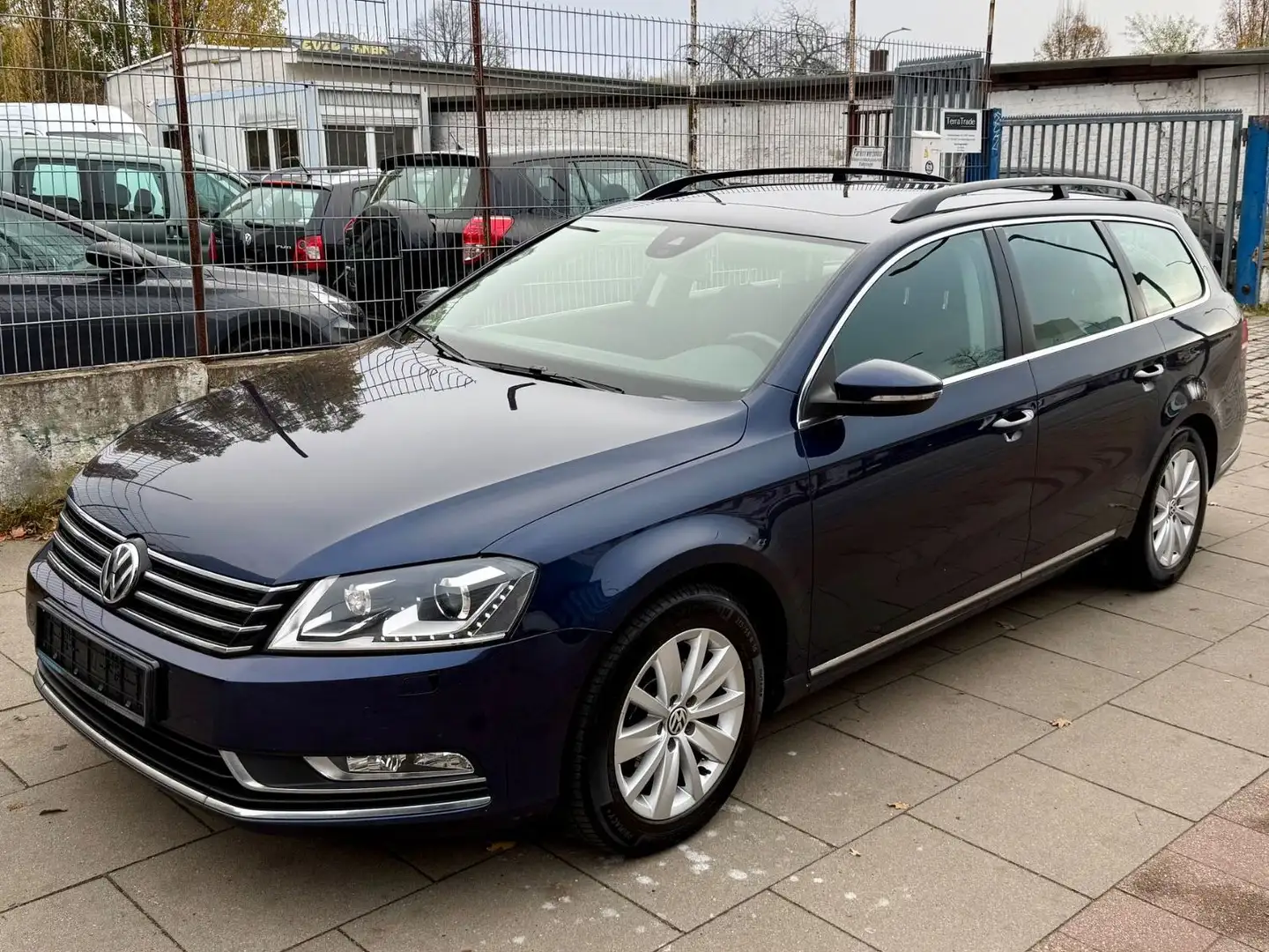 Volkswagen Passat Variant Comfortline BlueMotionVOLL/TÜVNEU Blau - 1