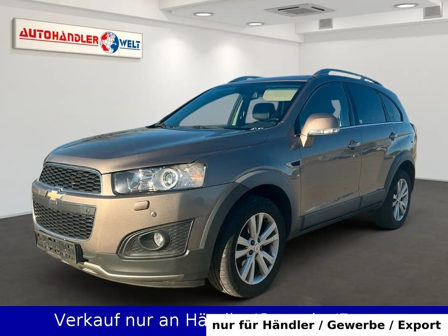 Chevrolet Captiva 2.2 D LT+ 4WD 7-Sitze Braun - 1