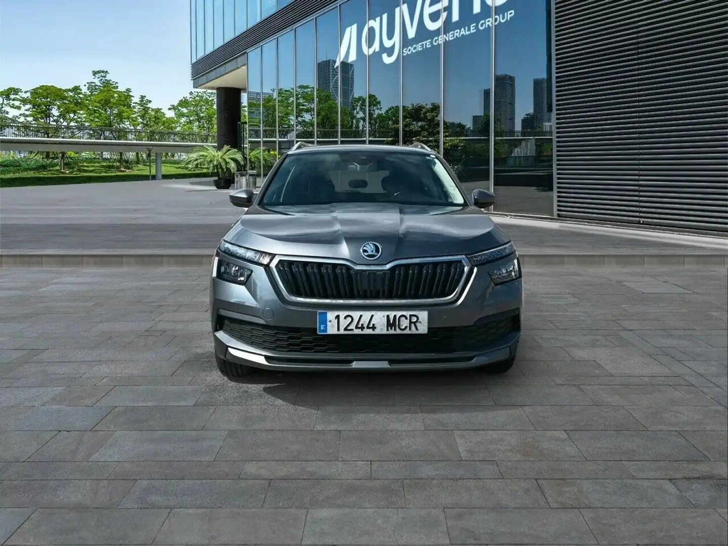 Skoda Kamiq 1.0 TSI Ambition 81kW Gris - 2