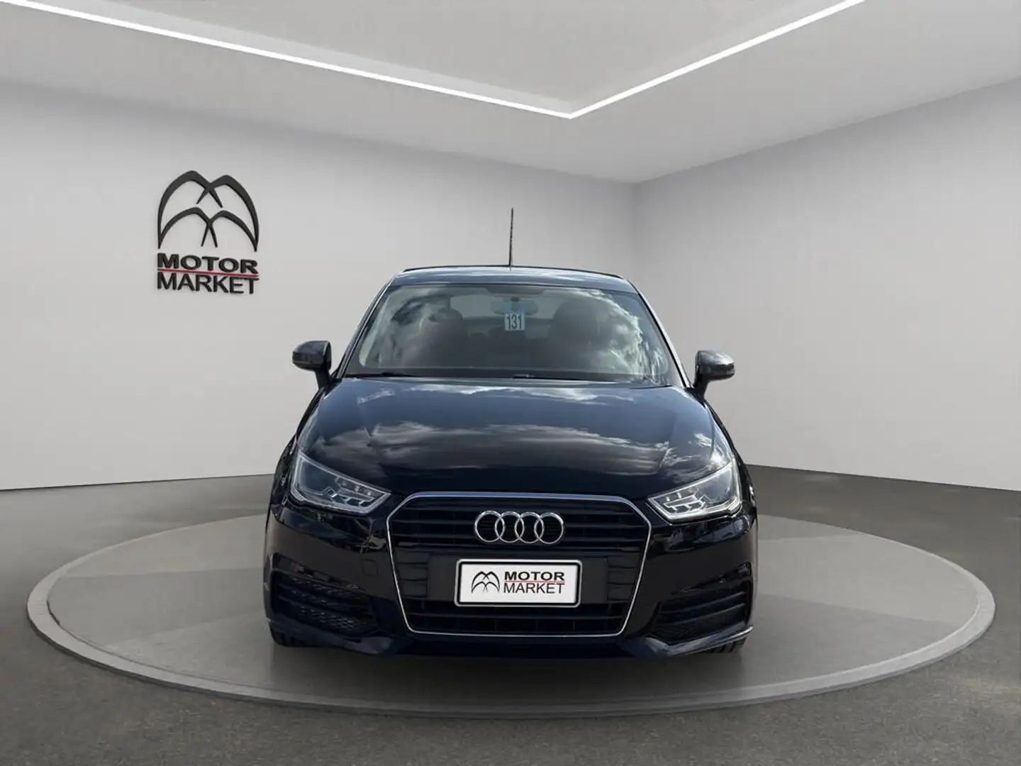 Audi A1 Sportback 1.6 tdi Metal s-tronic Nero - 2