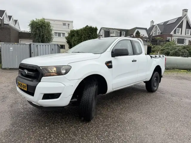 Ford Ranger 2.2 TDCi XL Supercab  4x4 ! KLIMA !