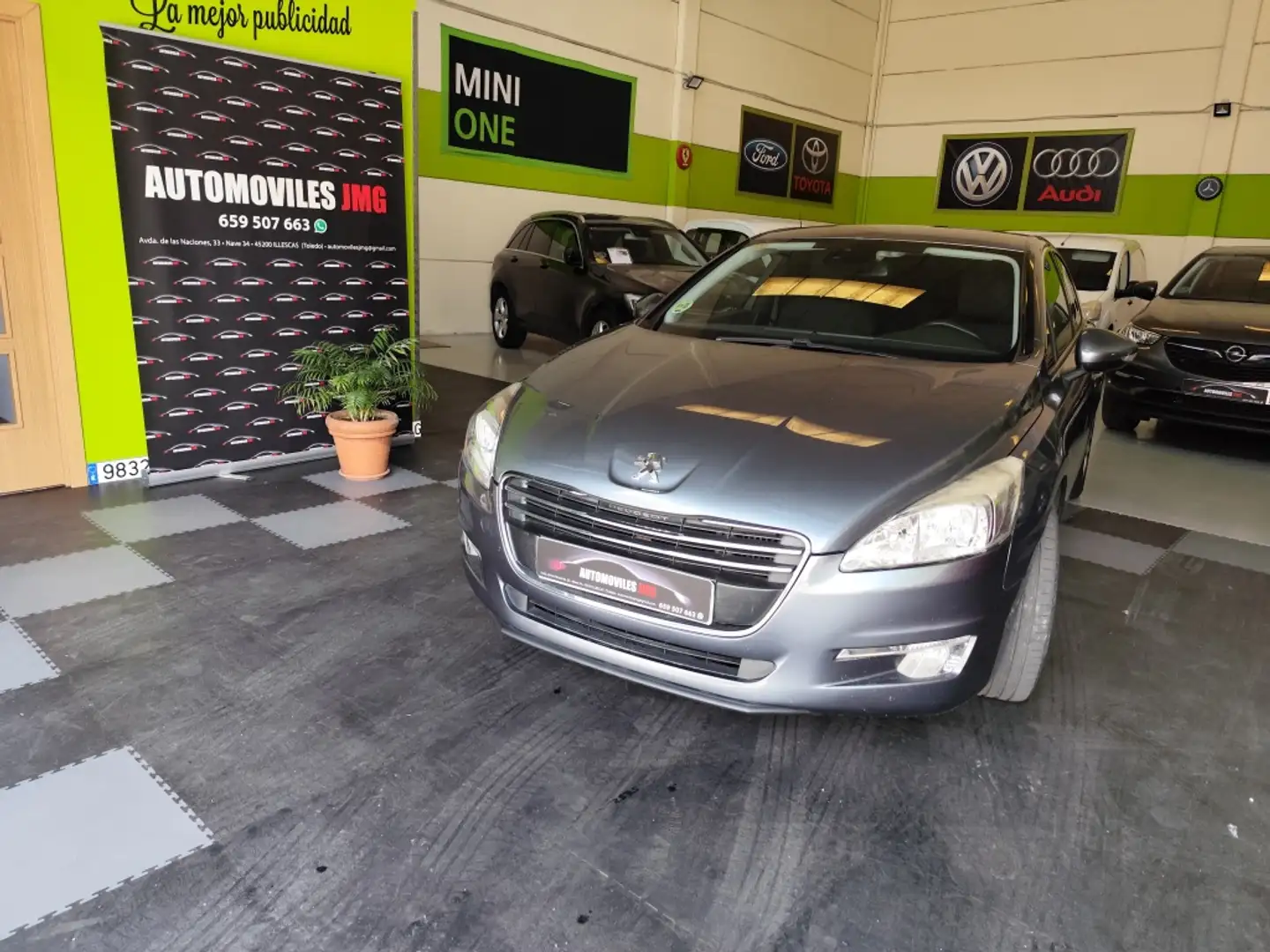 Peugeot 508 2.0HDI Active 163 Argent - 1