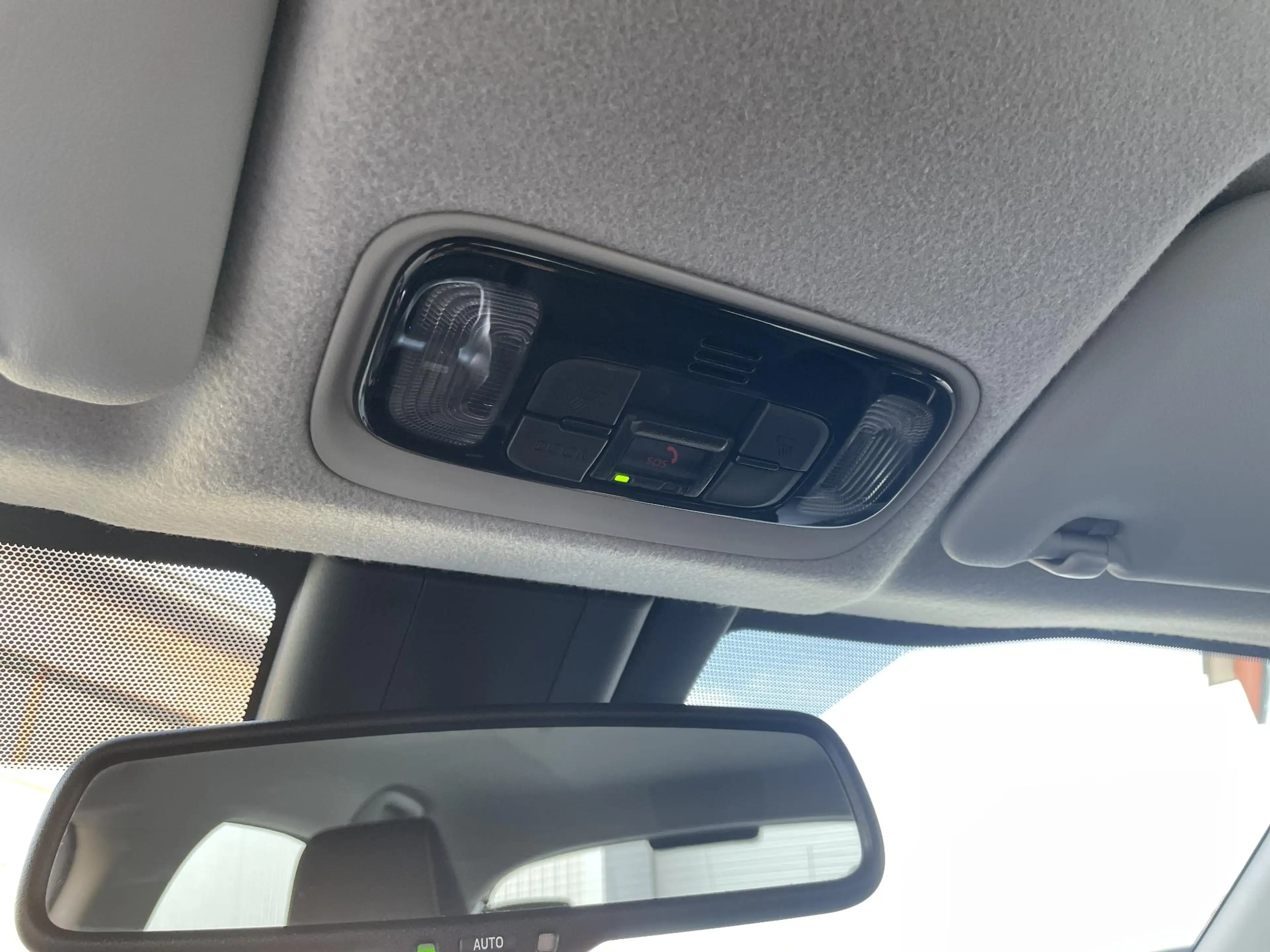 Toyota Yaris 1.5 Hybrid 115 First Edition — photo 13