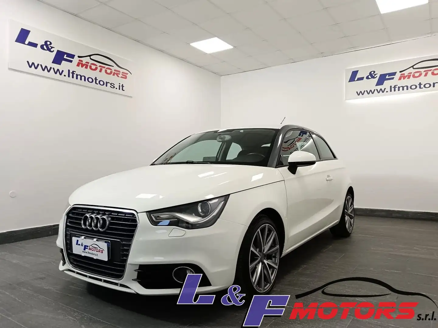 Audi A1 A1 1.6 TDI 105 CV Attraction Bianco - 2