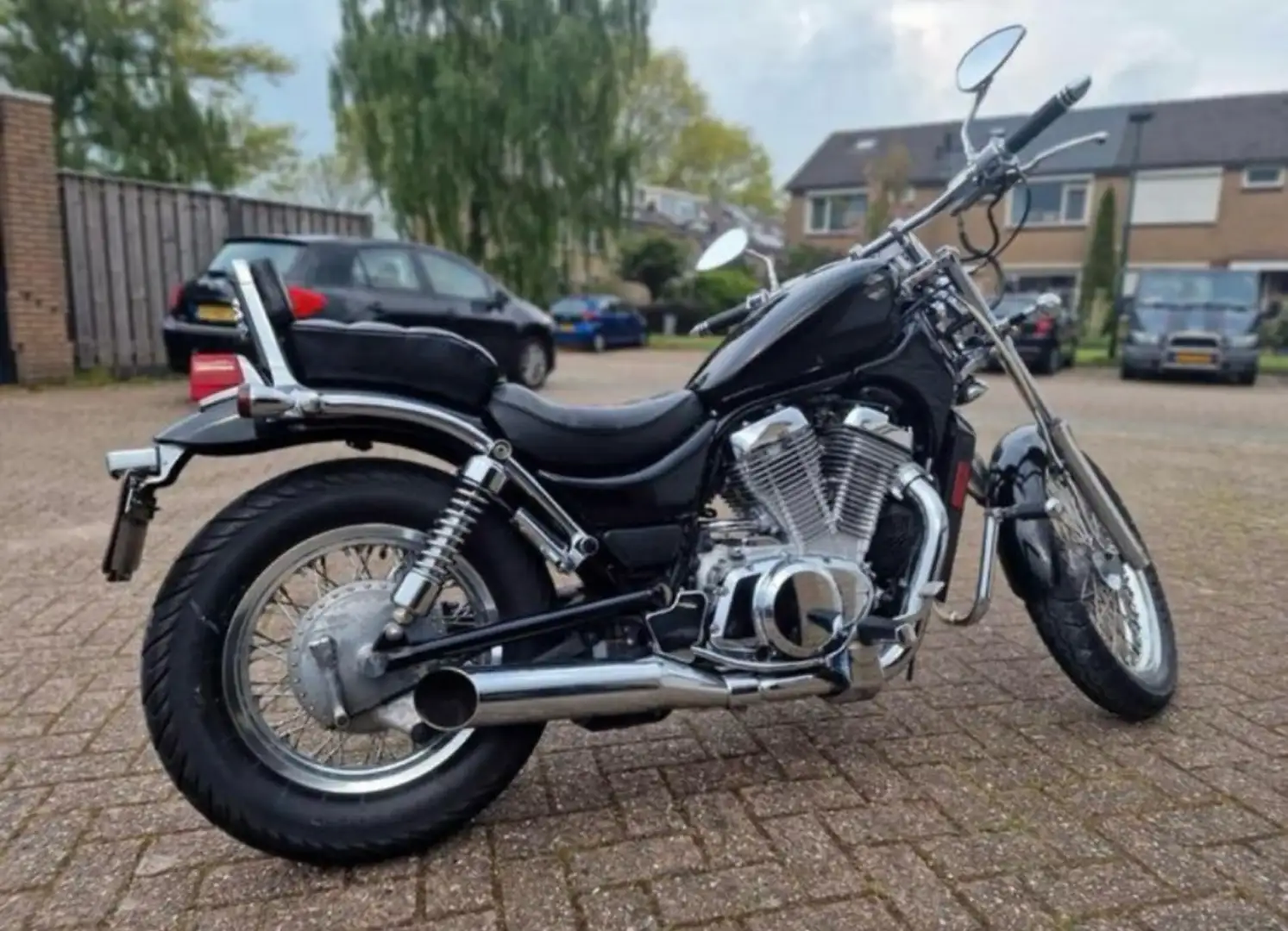 Suzuki Intruder C susuki intruder VS 700 - 2