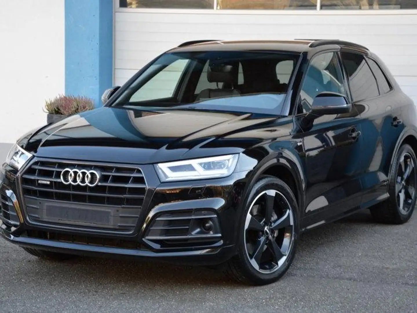 Audi Q5 40TDI quattro sport *LUFT*ACC*LED* Schwarz - 1