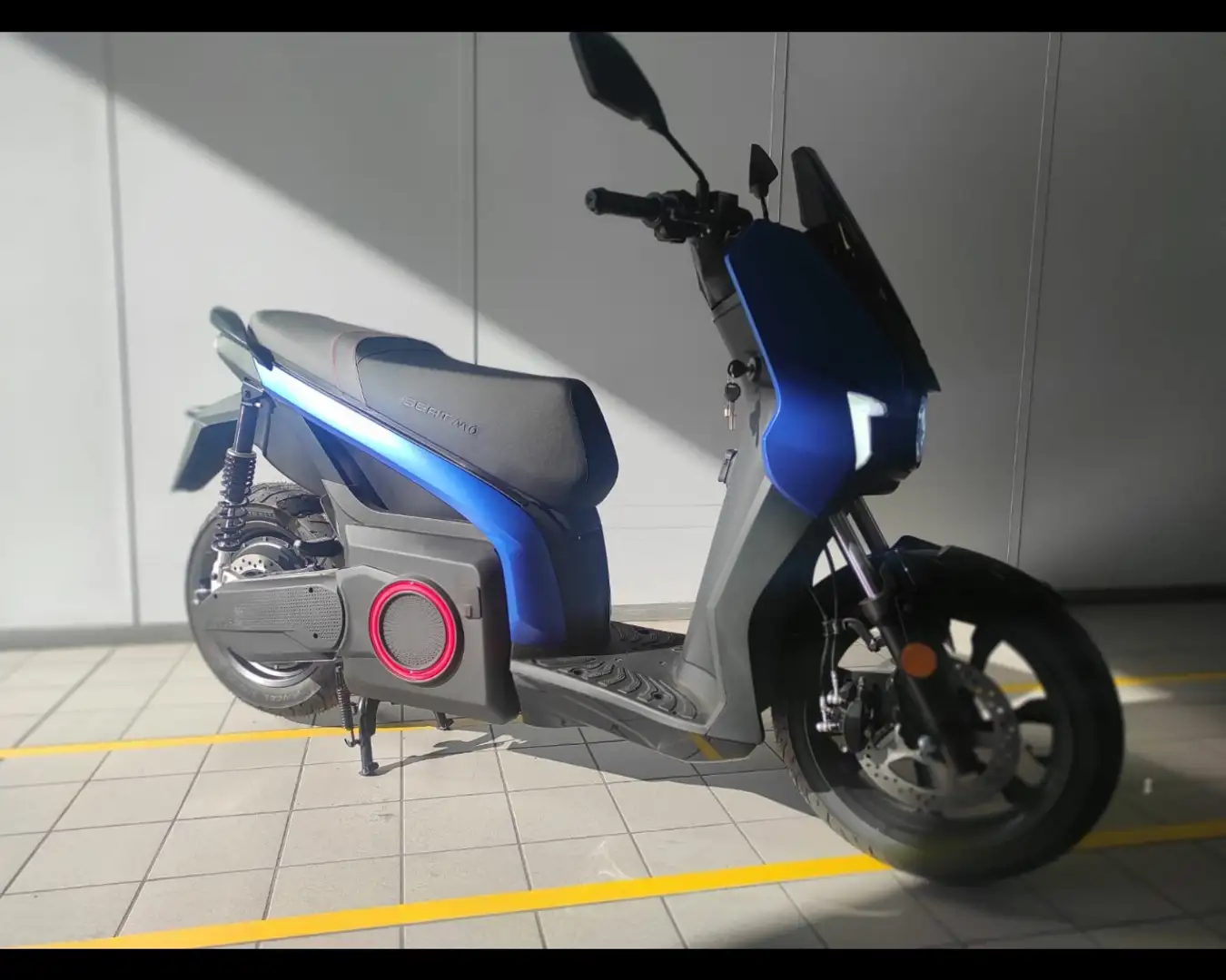 SEAT 125 Blue  R7/9kW MY 23 Bleu - 2