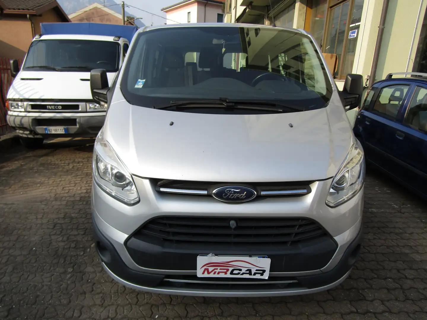 Ford Transit Custom 2.0 TDCi Combi Trend 9 posti * 170.000 KM REALI * Plateado - 2