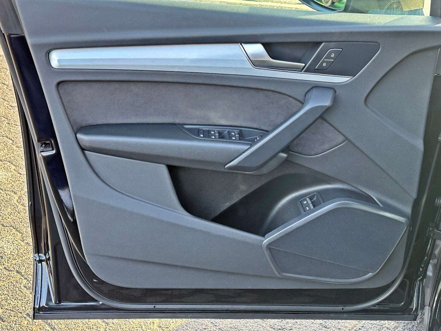 Audi Q5 S Line Black Matrix 55 TFSIe -  - Joinsteer - #4