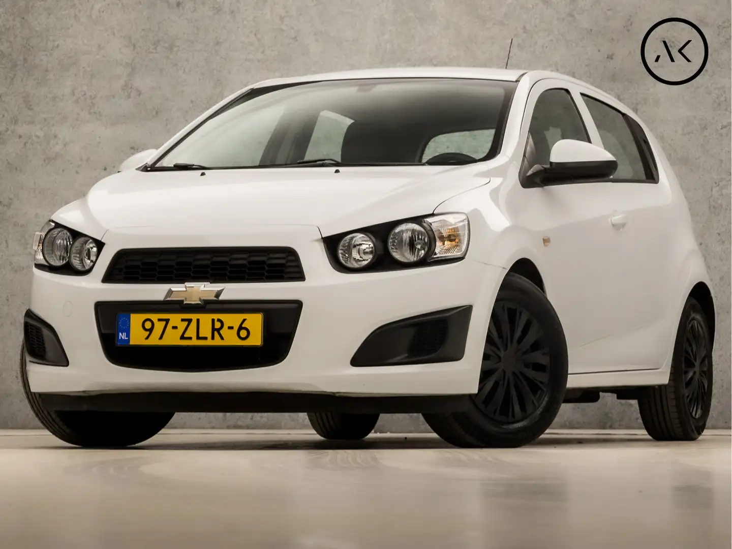 Chevrolet Aveo 1.2 LS Sport (AIRCO, CRUISE, SPORTSTOELEN, ELEK RA Wit - 1