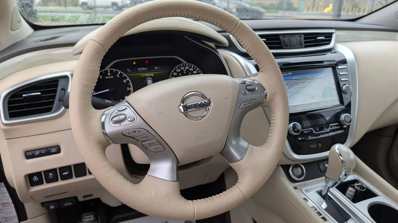 Nissan Murano снимка Nissan Murano