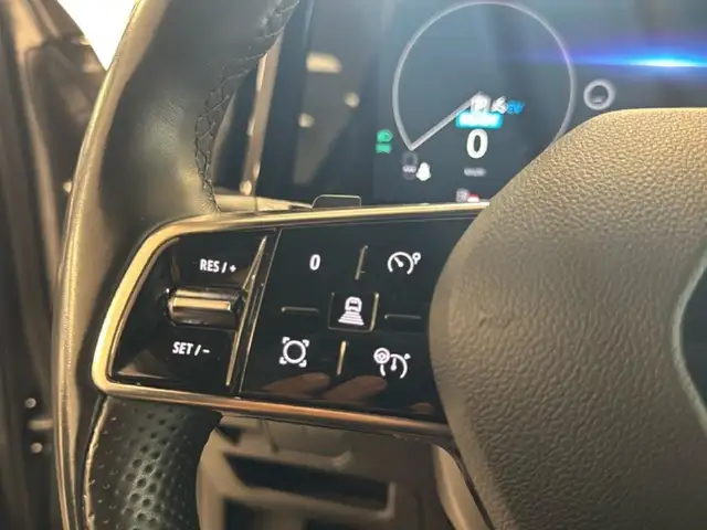 Renault Austral view 8