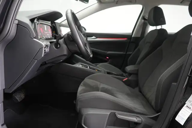 Volkswagen Golf view 9
