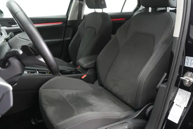 Volkswagen Golf view 10