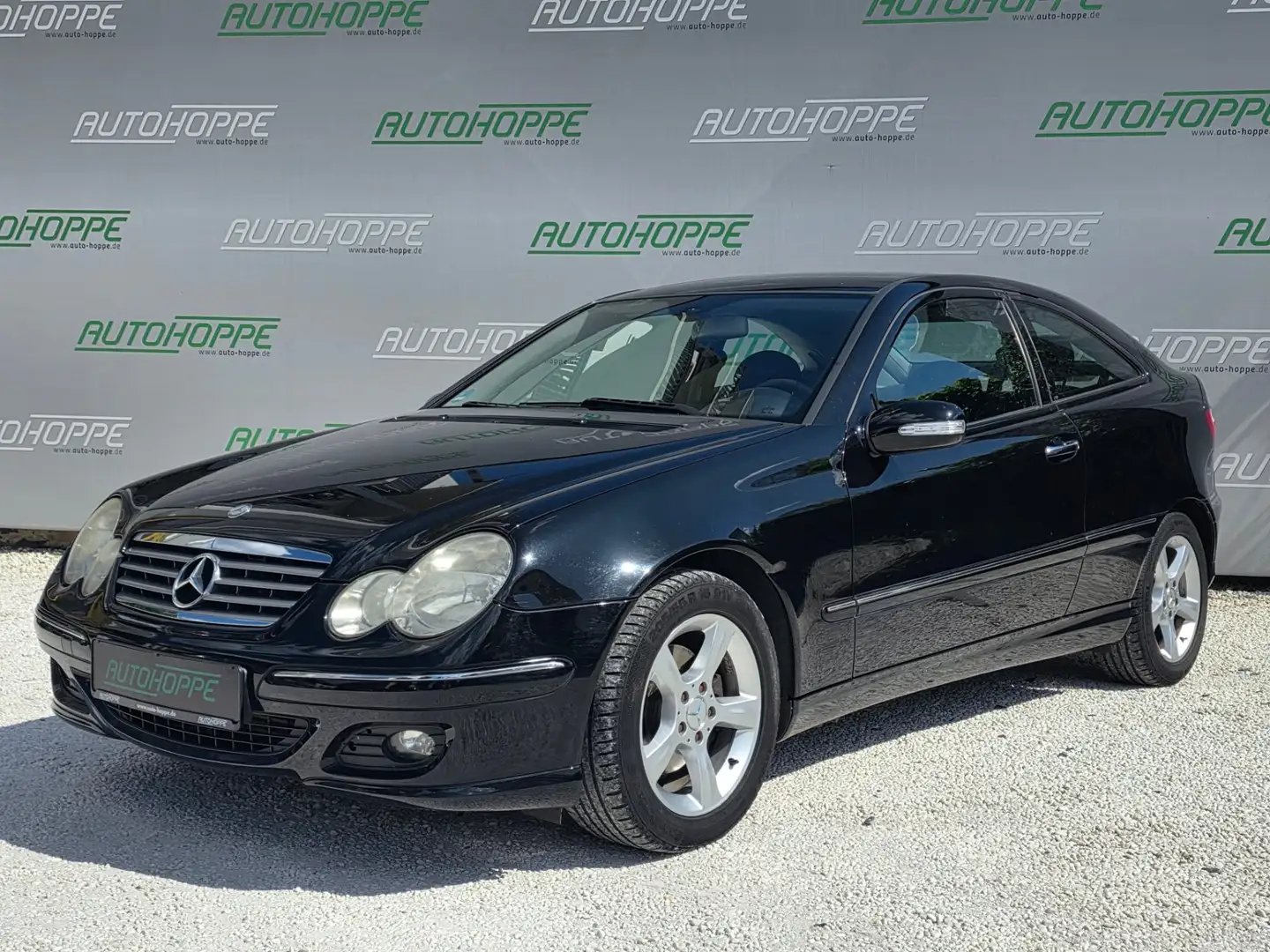 Mercedes-Benz C 160 C 160, Sitzheizung, Klimaautomatik Černá - 1