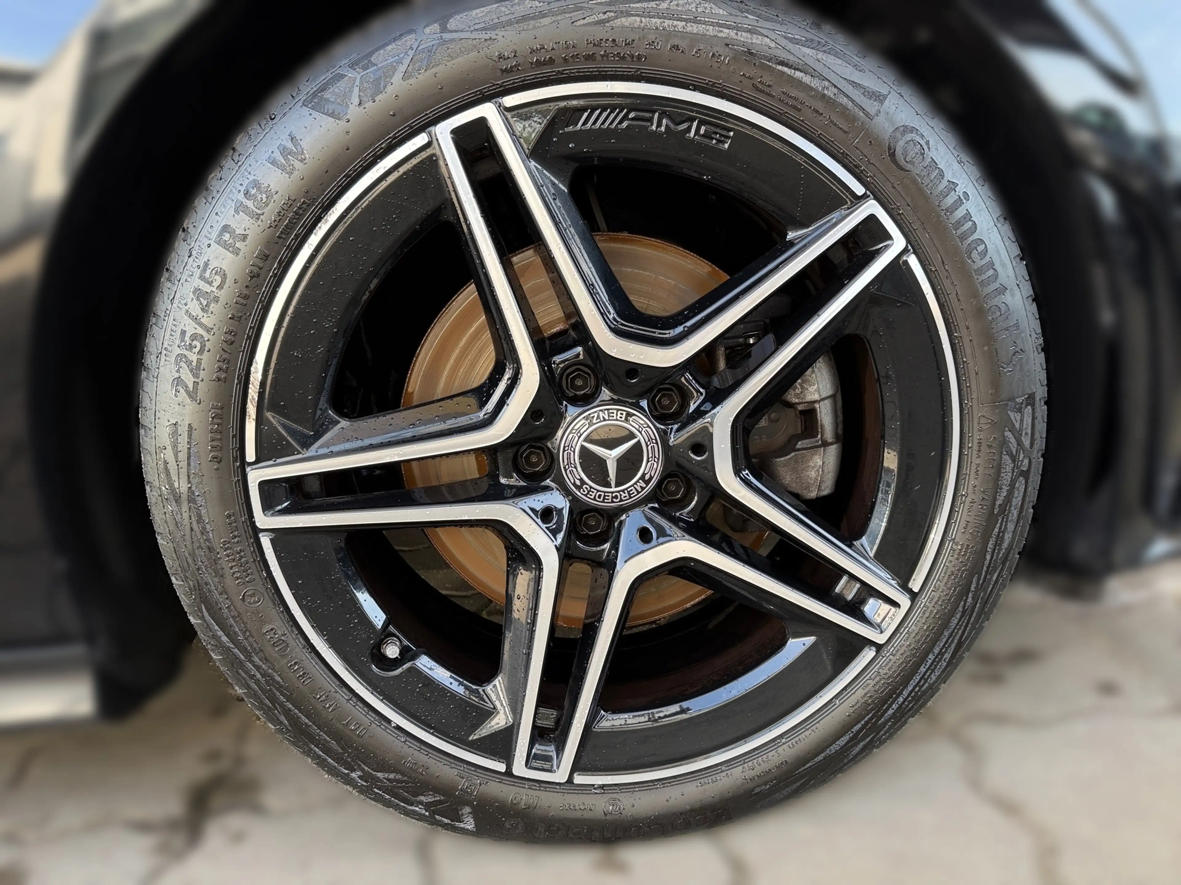 Mercedes-Benz CLA 220 d SB AMG+Night+APP+360°+Multibeam+SHZ+ACC — photo 6