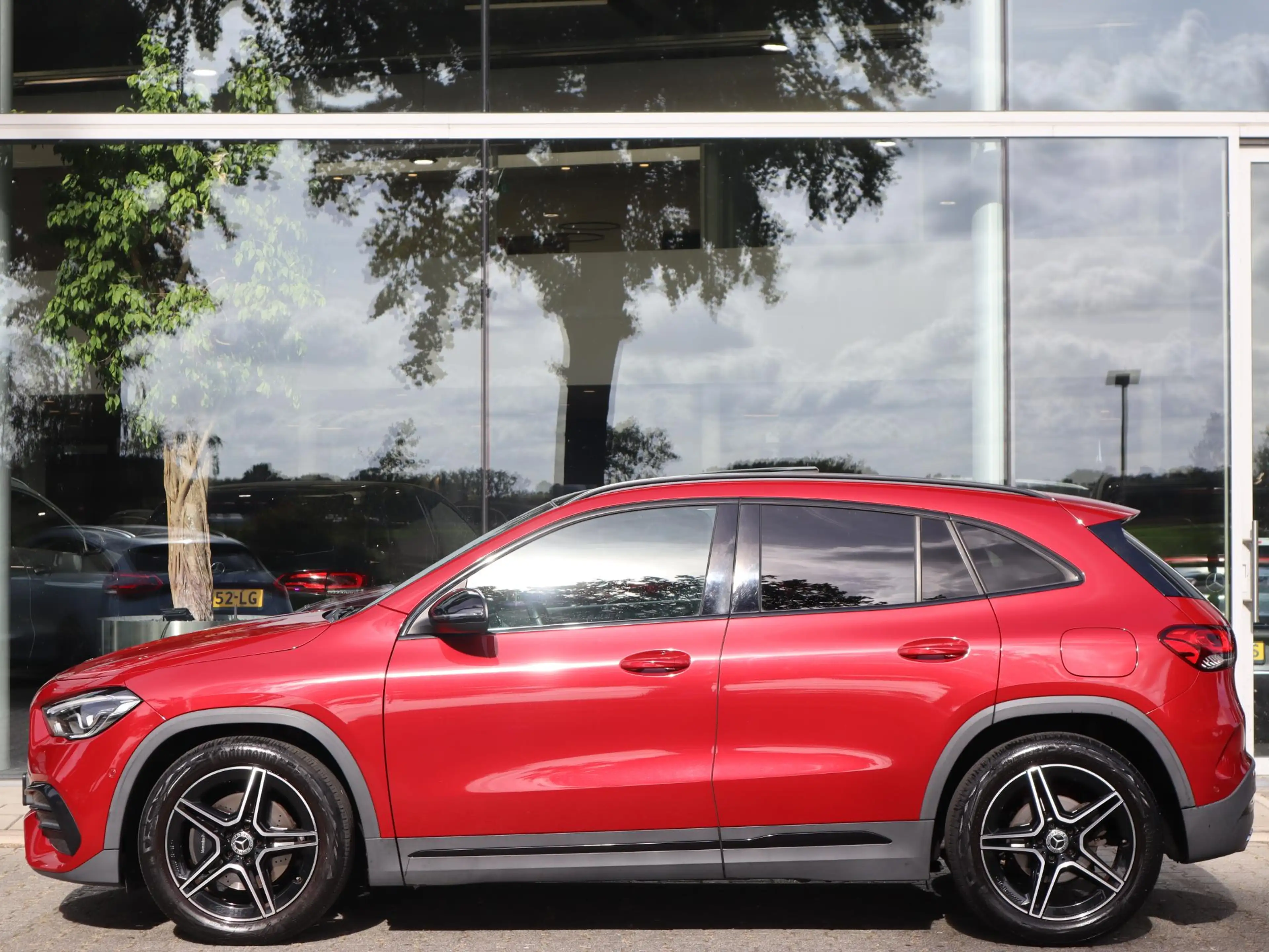 Mercedes-Benz GLA 200 Business Solution AMG l Trekhaak l Panoramadak l S — photo 5