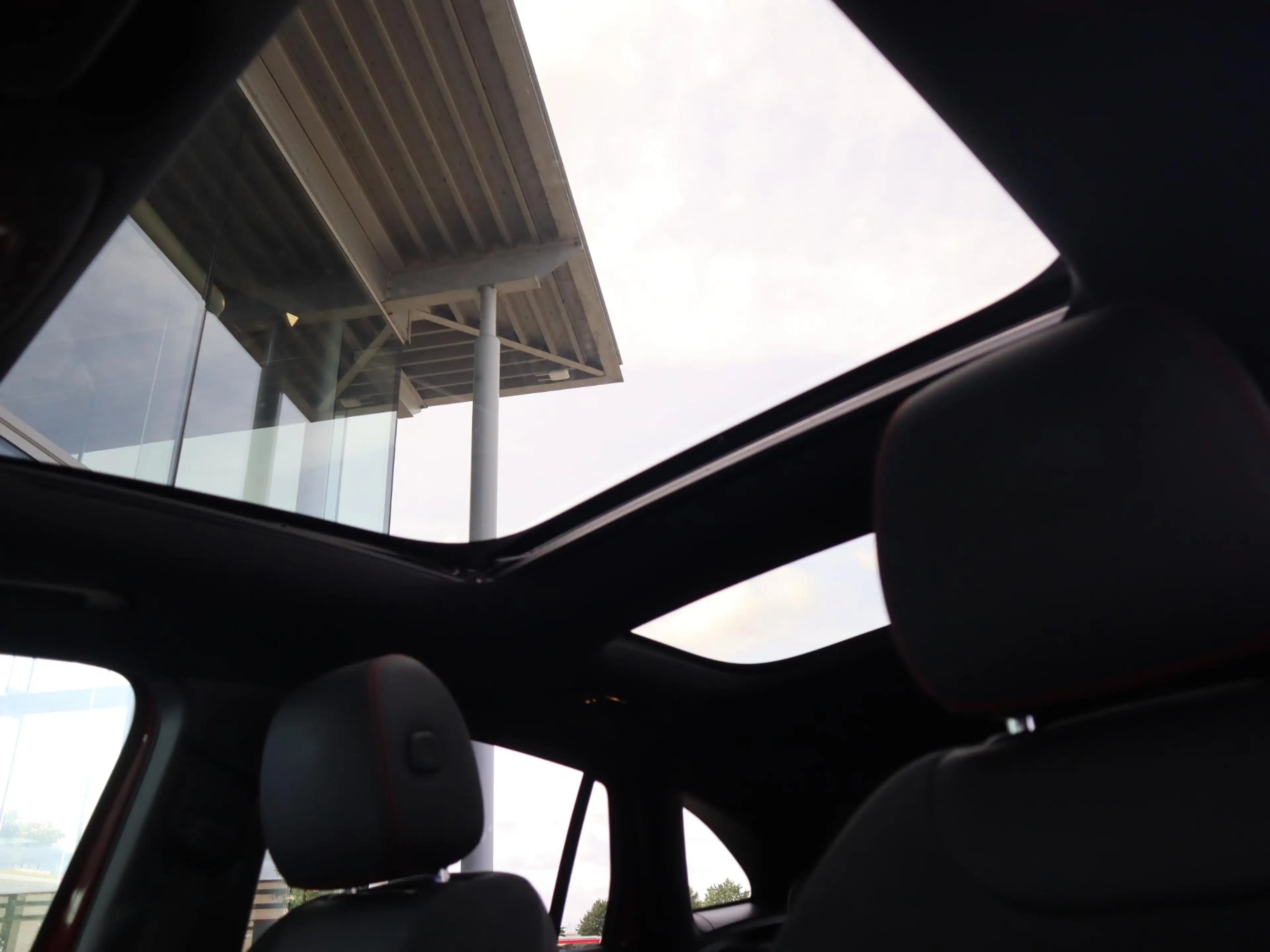Mercedes-Benz GLA 200 Business Solution AMG l Trekhaak l Panoramadak l S — photo 15