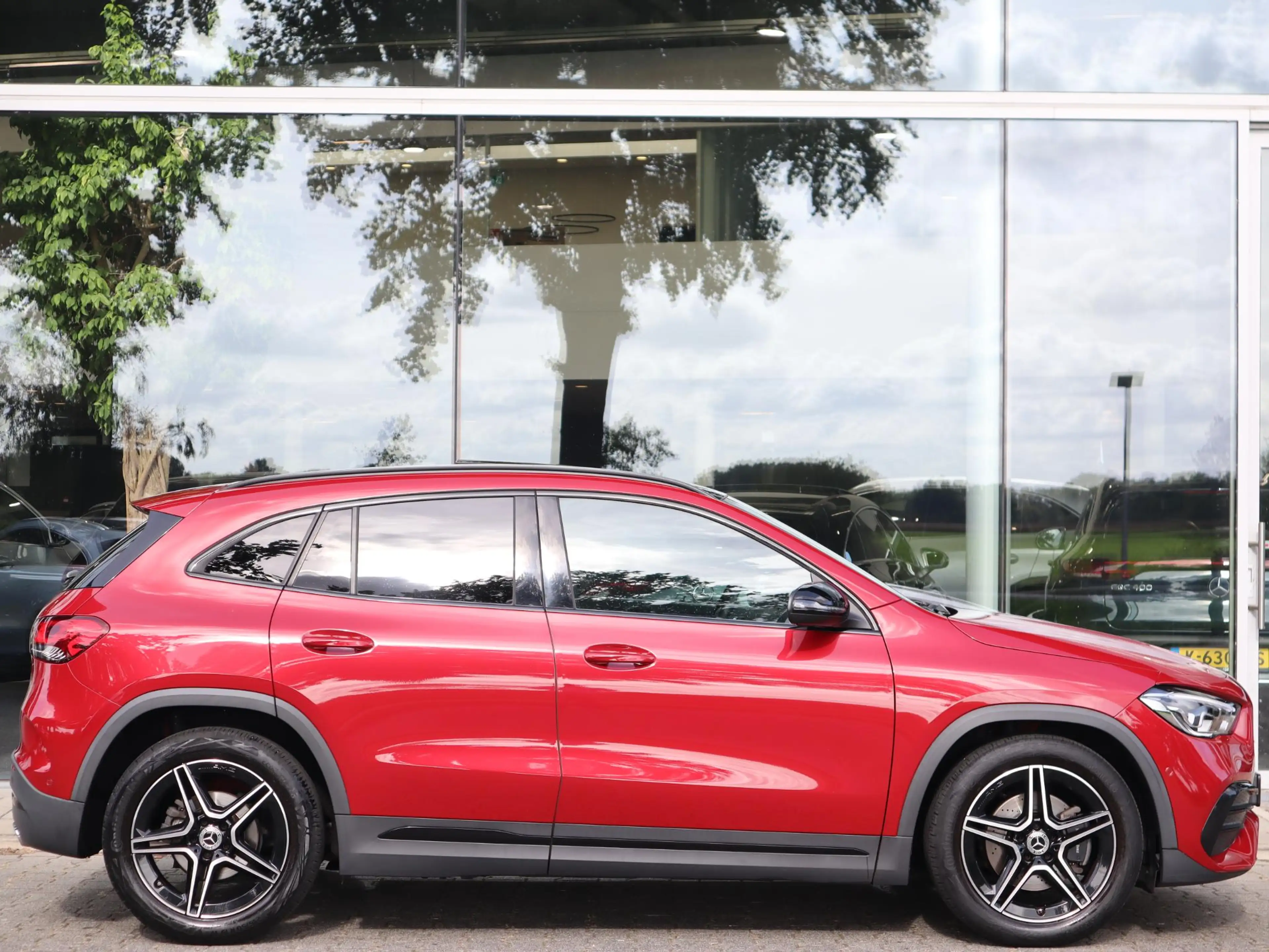 Mercedes-Benz GLA 200 Business Solution AMG l Trekhaak l Panoramadak l S — photo 4