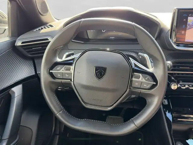 Peugeot 2008 view 13