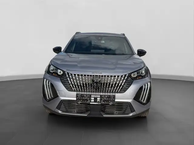 Peugeot 2008 view 6