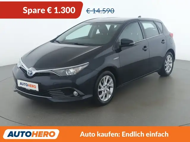 Toyota Auris 1.8 Hybrid Active