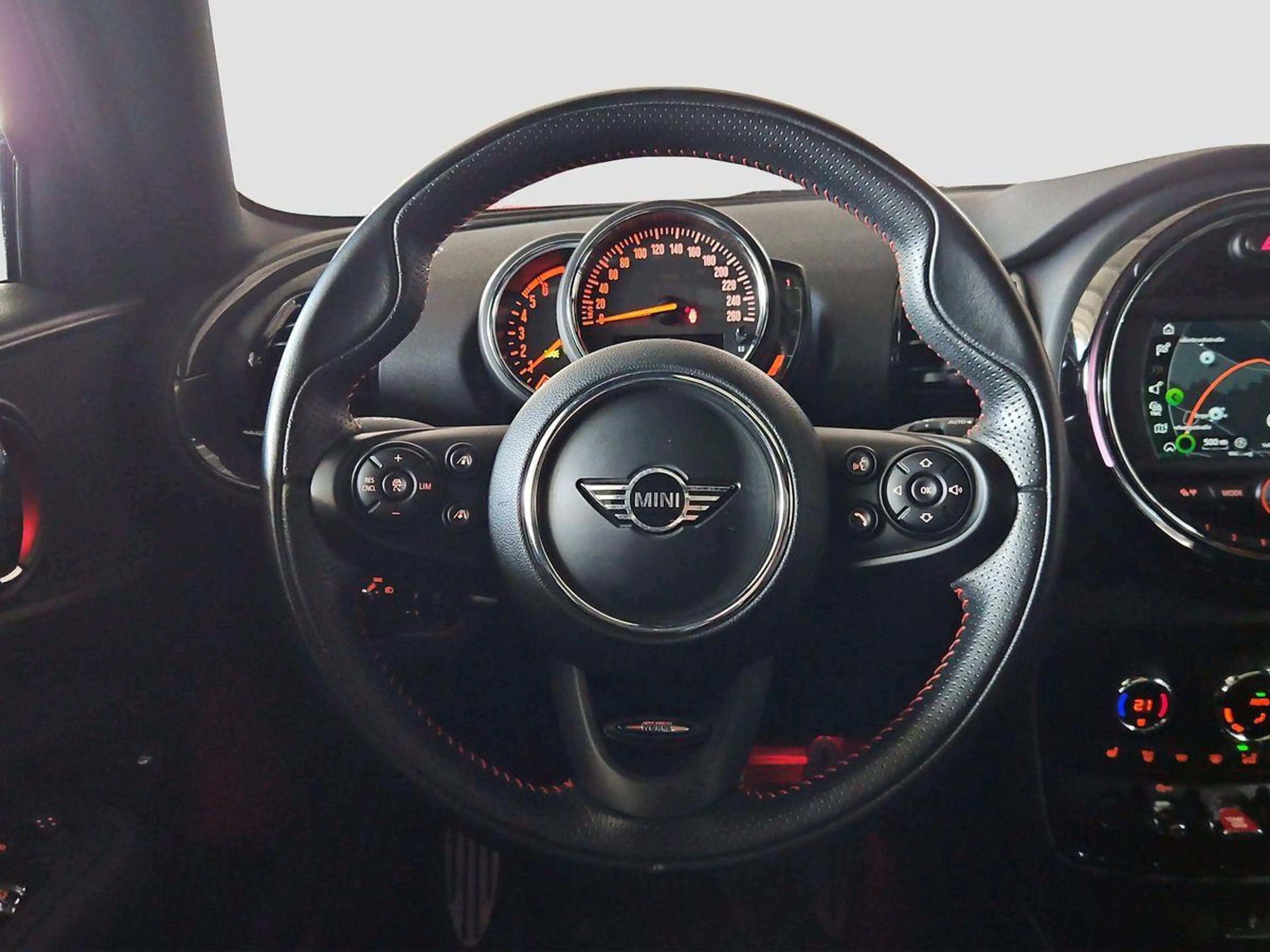 MINI Cooper SD Clubman All4 JCW PANO LED PDC 19-ZOLL — photo 11