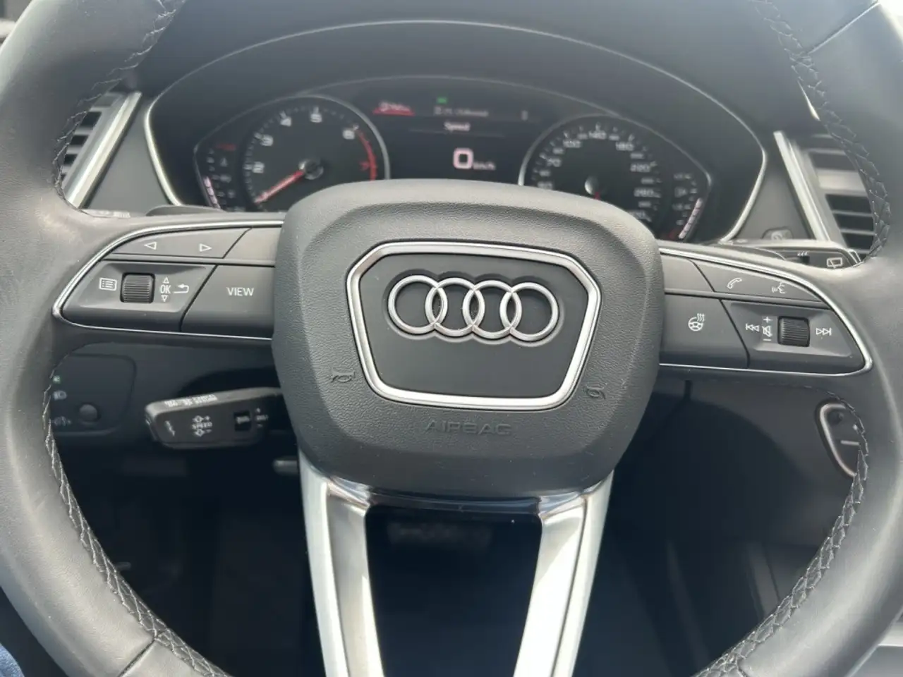 Audi Q5 снимка Audi Q5